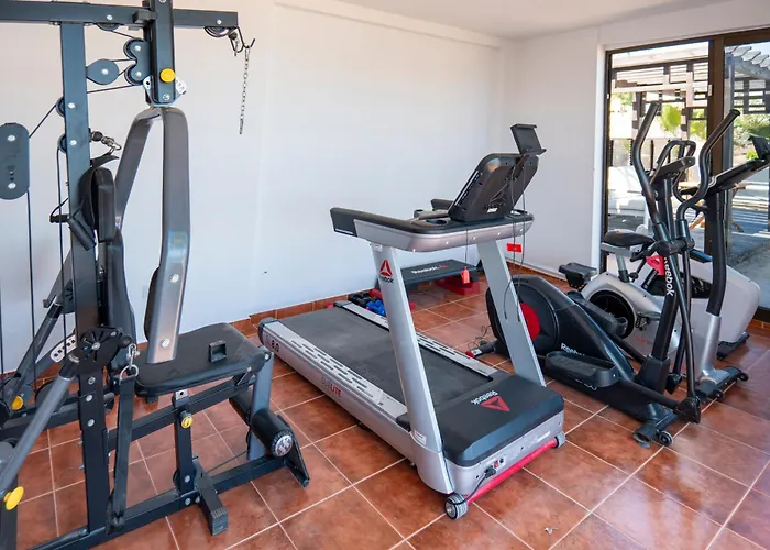 بيت للعطل Gold View كوستا كالما